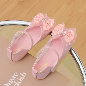 коллекция 2023 года, весенне-осенние маленькие туфли на мягкой подошве из натуральной кожи для девочек, новые туфли принцессы для маленьких девочек