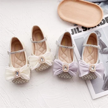 LZH/ Детская обувь принцессы для девочек с бриллиантами и жемчугом, бантом, Детская Повседневная спортивная обувь на плоской подошве для Малышей, обувь для вечеринок, танцев